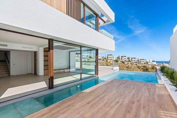 17. Venecia IV - POOL