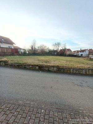 Grundstück von der Straße