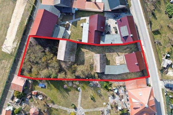 Überblick Grundstück