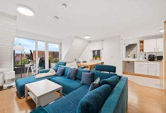 1. DG | Wohn-, Essbereich und Küche