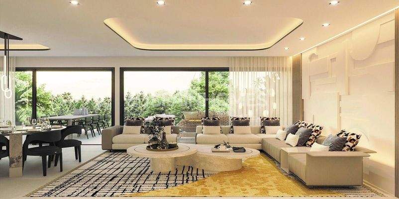 Well-Located Beachfront Villa for Sale in Marbella