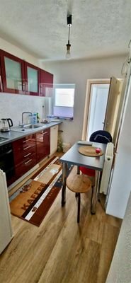 Küche EG mit Zugang zur Terrasse