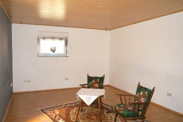 Zimmer EG.jpg
