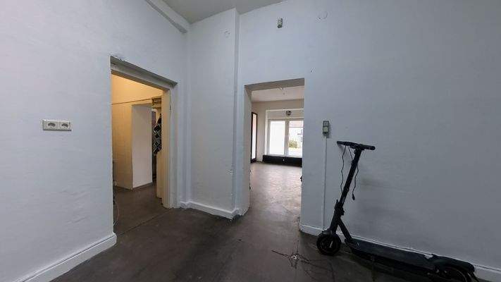 EG_Gewerbe_Zimmer_hinten