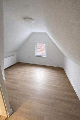 Dachgeschoss Zimmer 1
