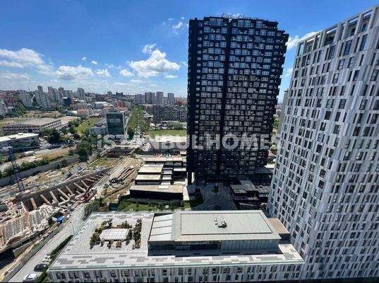 Investment Commercial Property in Luxe Complex in Istanbul, Bagcilar