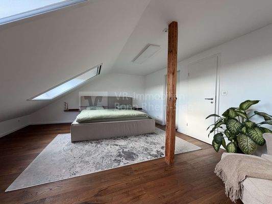 Elternschlafbereich im Dachgeschoss