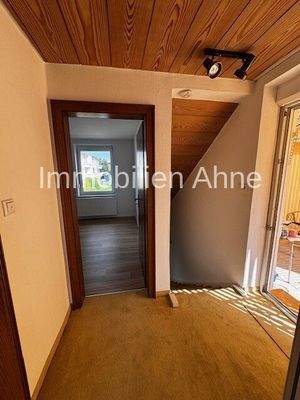 Flur mit Blick ins Kinderzimmer