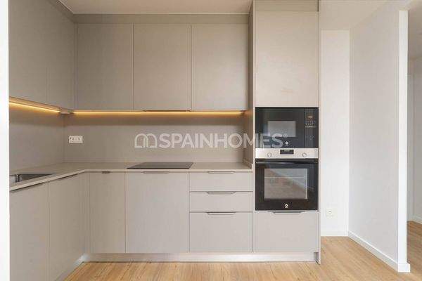 Stylish Flats in Residential Complex in Sabadell Barcelona