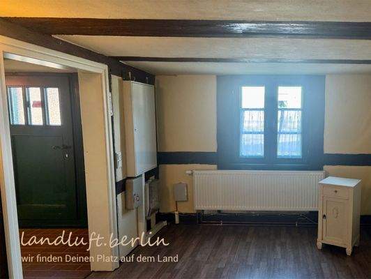 Kleines Zimmer Richtung Dorfstraße.jpg