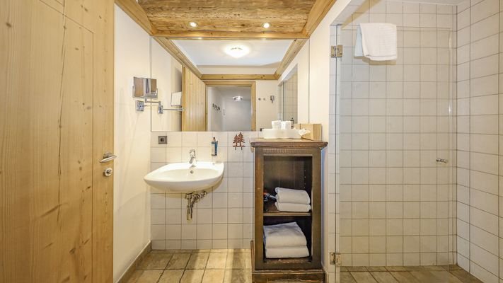 KITZIMMO-Exklusives Apartment mit touristischer Widmung kaufen - Immobilien Kitzbühel.