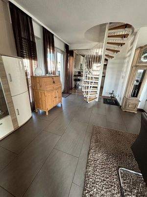 1. OG, Blick in Küche