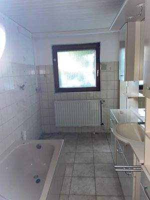 Heetestraße10_Badezimmer2.jpg