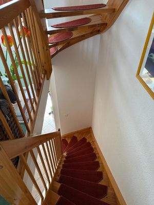 schwungvolles Treppenhaus.jpg