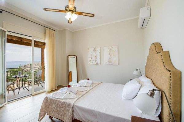 Kreta, Kokkino Chorio: Villa mit spektakulärem Blick auf das Meer und den Sonnenuntergang zu verkaufen