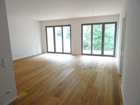 helle und freundliche Zimmer