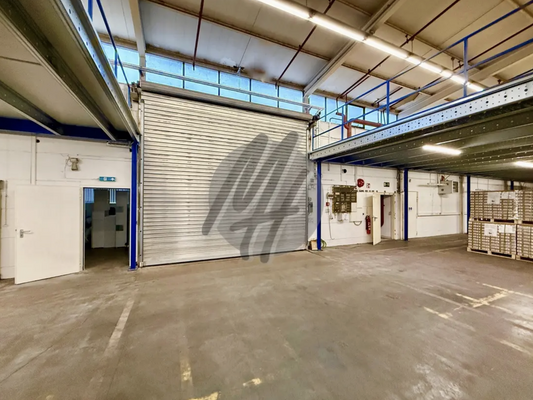 INFOS UNTER: 06171-586000