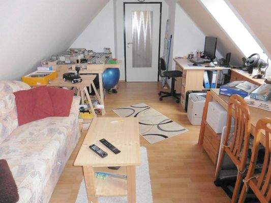 wohnlich ausgebauter Dachboden