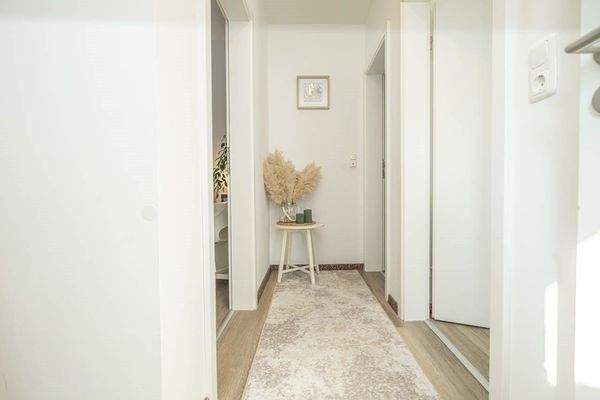 DH1, rechte Hälfte: Flur