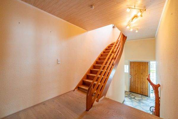 Treppe zum Obergeschoss Anbau