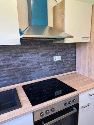 Herd mit Abzughaube.jpg