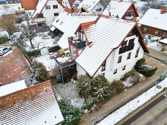 Top Lage mit zwei Stellplätzen 