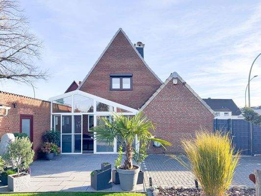 Rückansicht-Wintergarten