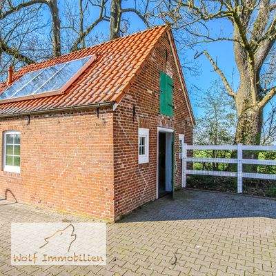 Heizungshaus mit Solarthermie