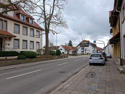 Nachbarn gegenüber.jpg