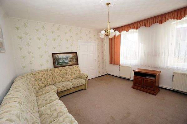 EG Wohnzimmer (4).jpg