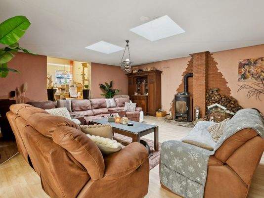 Wohnbereich mit Kamin