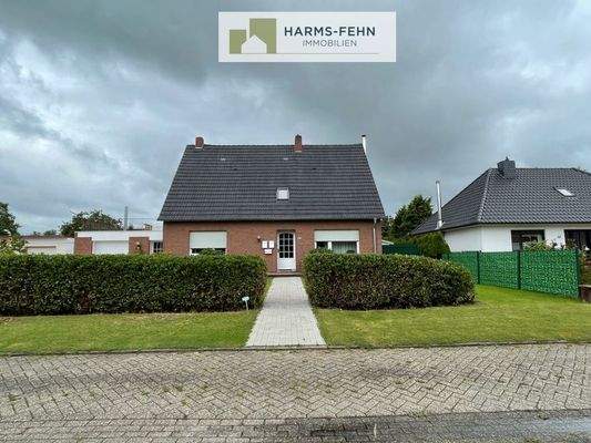 direkte Straßenansicht - Haupteingang