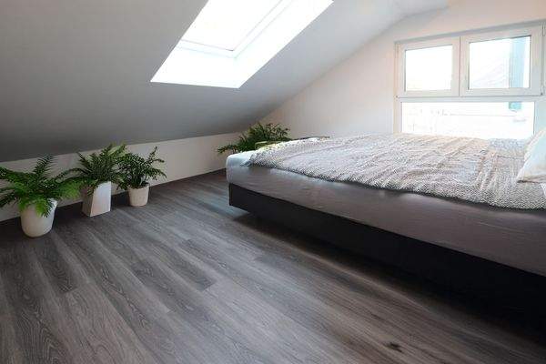 Zimmer - Haus 62, DG - Whg. Nr. 2 