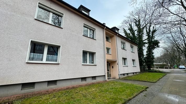 Vordere Hausseite