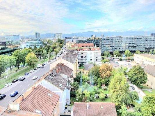 Aussicht Stadteinwärts richtung Bulgariplatz