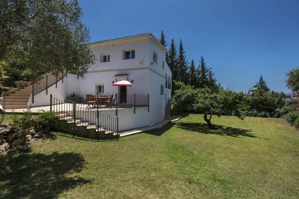 Photo: Villa in Marbella East