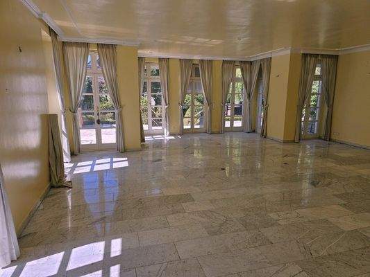 Wohnzimmer ca. 57 m²