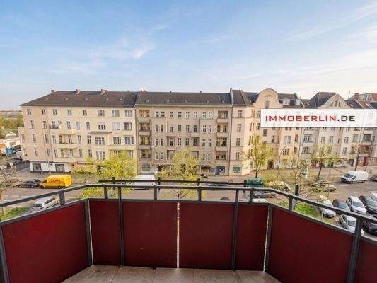 6 Gross (Konigin-Elisabeth-Strasse 59-2).jpg