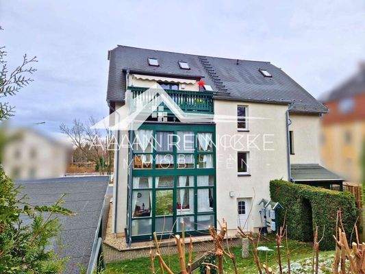 Rückansicht mit Wintergärten