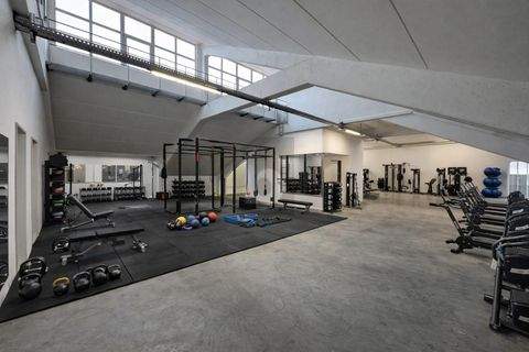 Maisach Halle, Maisach Hallenfläche