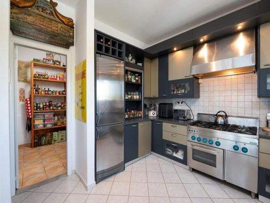 Kreta, Elounda: Villa mit Pool und atemberaubendem Meerblick auf die Bucht zu verkaufen