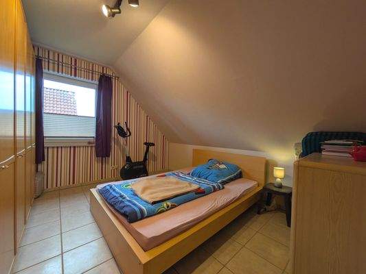 Kinderzimmer 1 im Obergeschoss