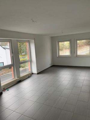 Wohn u. Essbereich mit Kochnische.jpg