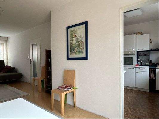 Essecke und Zugang zur Küche