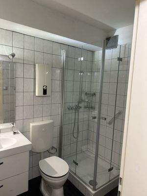 Kompaktes Badezimmer
