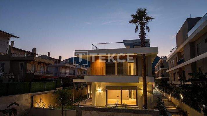 Semi-Detached Villas with Pool in İzmir Urla