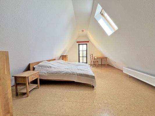 Dachgeschoss II Zimmer Ost