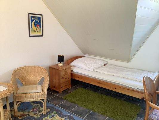 W29 1. Schlafzimmer OG..jpg