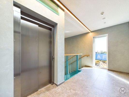 CAM02666G0-PR0034-STILL022