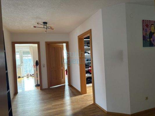 209c37fc-be51-460a-90e6-d34190e89749